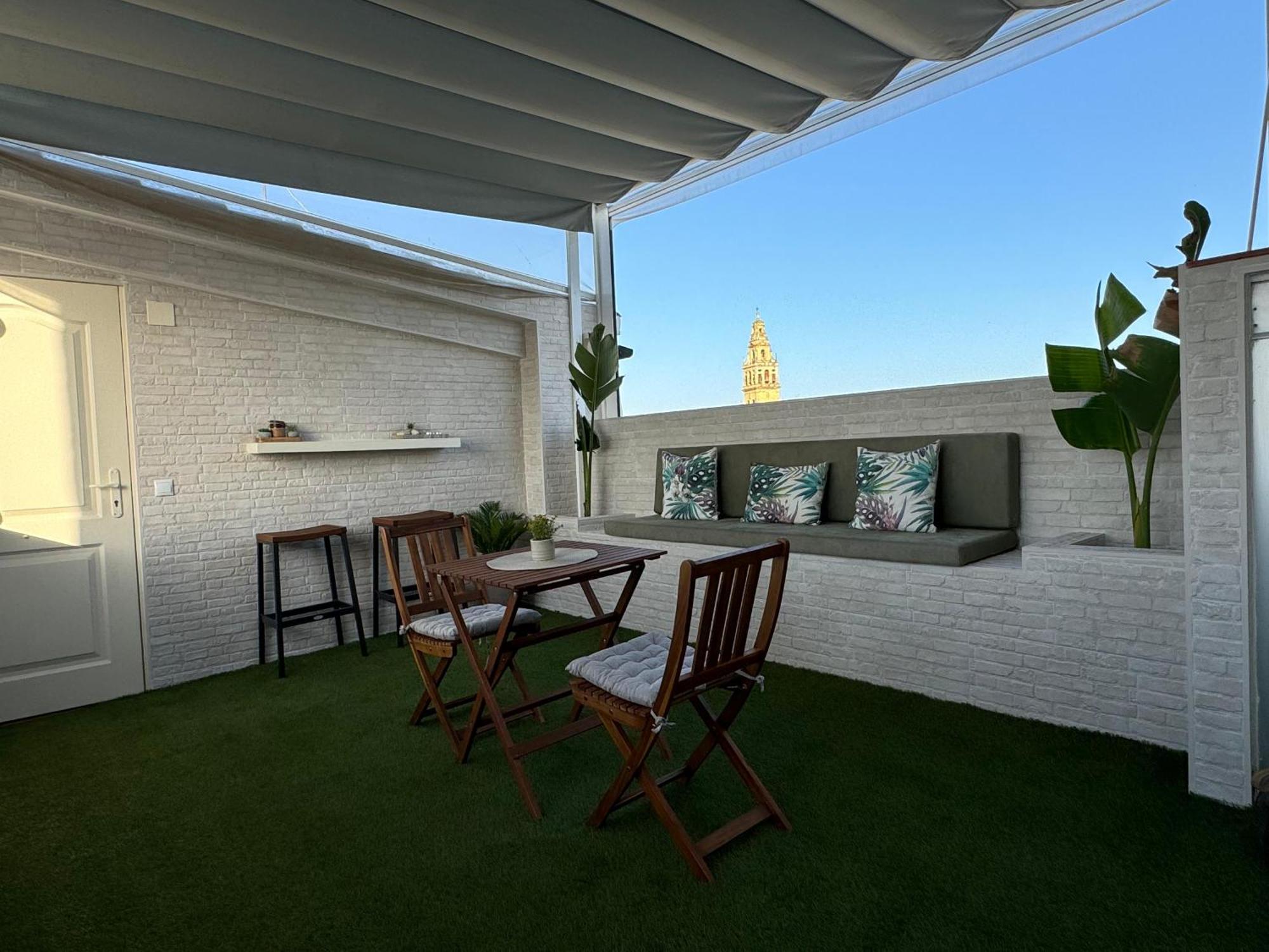 Atico De La Sultana Con Terraza Privada Lägenhet Córdoba Exteriör bild